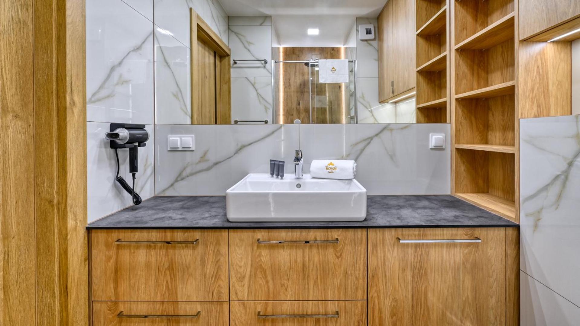 Apartment Polna 23 By Royal Aparts Vip *